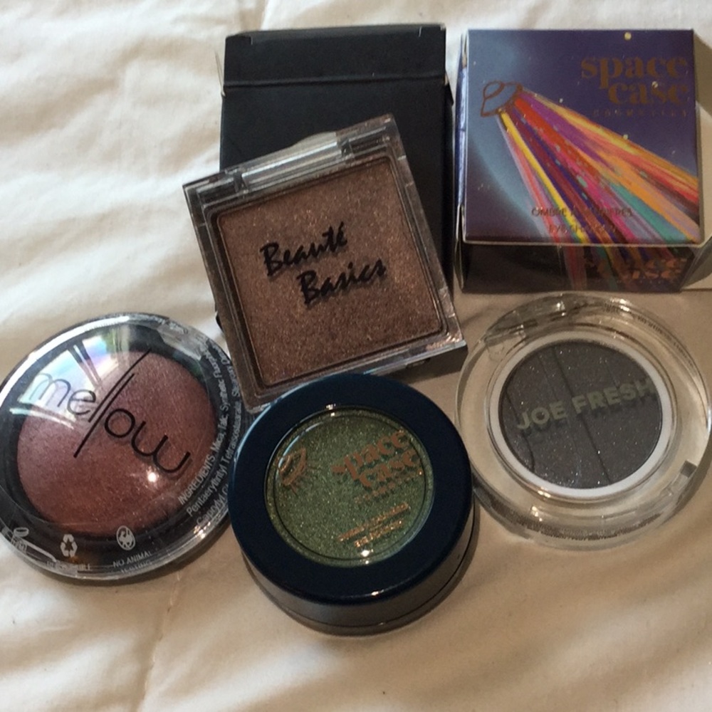 Eyeshadow lot - All New